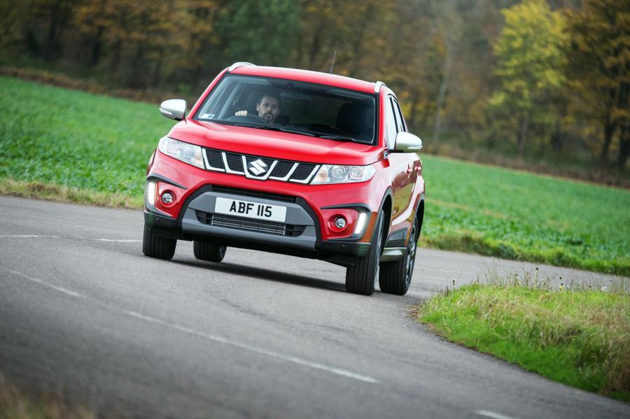  Suzuki Vitara S 2015 года  (UK) (фото 10 из 42)